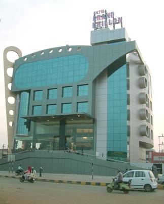 Hotel Grand Dhillon
